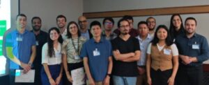 Alunos da COMP25 e ELE25 recebendo prêmio de melhor apresentação da sessão no 12th International Conference on Soft Computing & Machine Intelligence (ISCMI 2025/IEEE). Receberam recurso da ITAEx para irem apresentar um trabalho desenvolvido durante TG e disciplina da graduação. 
